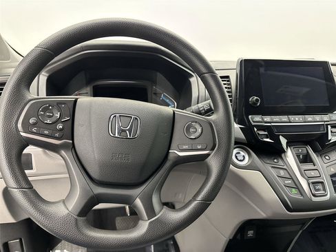 Used 2020 Honda Odyssey EX image 22