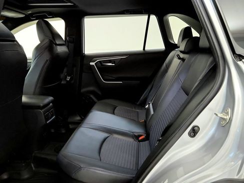 Used 2025 Toyota RAV4 XSE w/ Weather Package AWD/4WD image 21