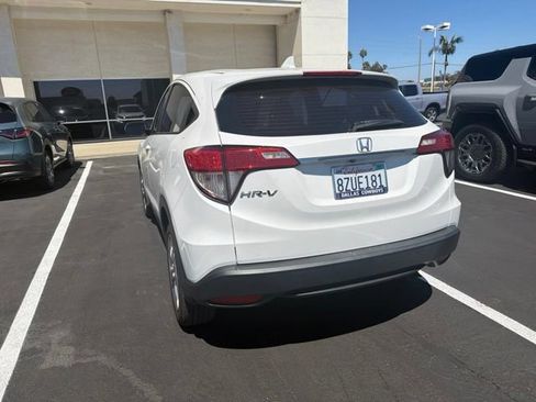 Used 2022 Honda HR-V LX image 6