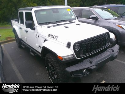 Used 2024 Jeep Gladiator Sport