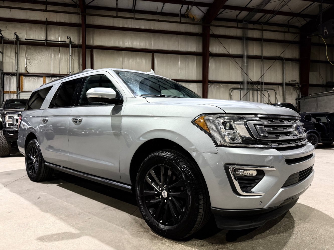 Used 2021 Ford Expedition Max Limited RWD image 1