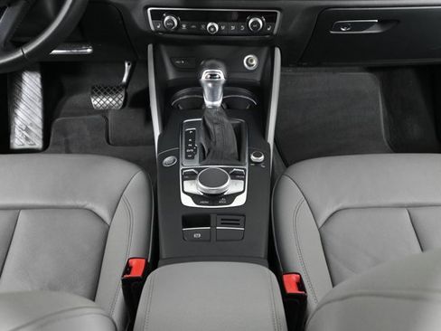 Used 2018 Audi A3 2.0T Premium image 17