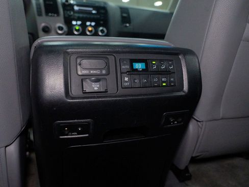 Used 2010 Toyota Sequoia Limited image 26
