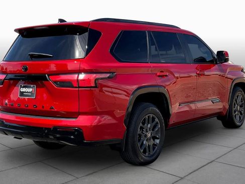 Used 2024 Toyota Sequoia Platinum image 12