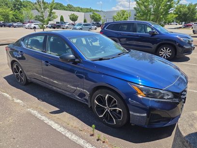 Used 2024 Nissan Altima 2.5 SR