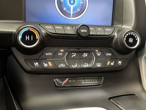 Used 2017 Chevrolet Corvette Stingray Coupe w/ 2LT Preferred Equipment Group image 19
