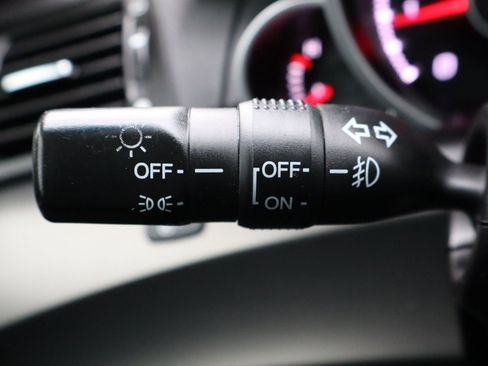 Used 2012 Acura TL SH-AWD image 32