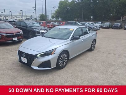 Used 2025 Nissan Altima 2.5 SV