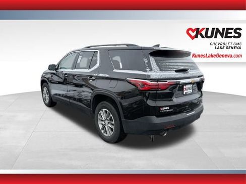 Used 2023 Chevrolet Traverse LT image 8