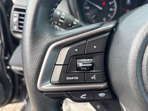 Used 2022 Subaru Outback Premium image 35