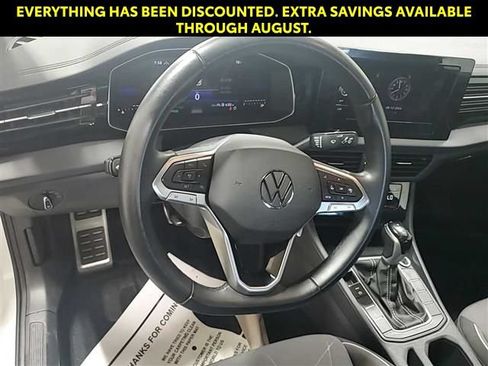 Used 2025 Volkswagen Jetta Sport FWD image 8