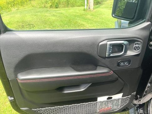 Certified 2024 Jeep Wrangler Unlimited Rubicon image 12