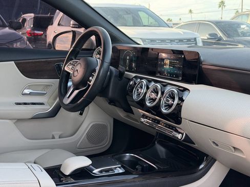 Used 2019 Mercedes-Benz A 220 image 29