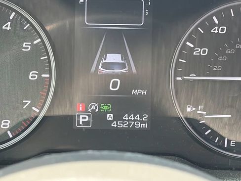 Used 2023 Subaru Outback Limited AWD/4WD image 25