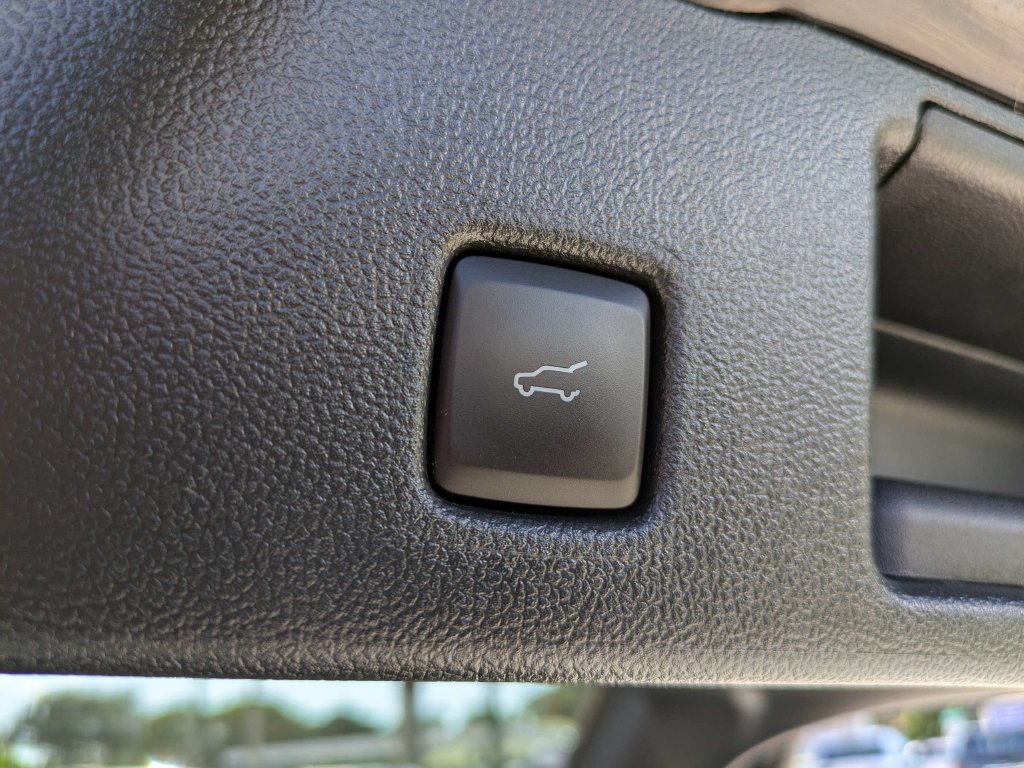 Certified 2023 Ford Escape Active FWD image 14