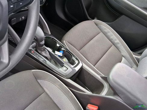 Used 2025 Chevrolet TrailBlazer LS w/ LS Convenience Package FWD image 20