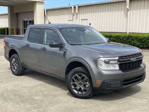 Certified 2024 Ford Maverick XLT w/ XLT Luxury Package image 1