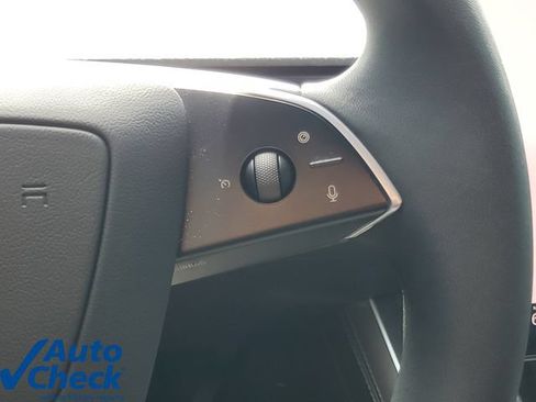 Used 2026 Tesla Model Y 2WD image 22