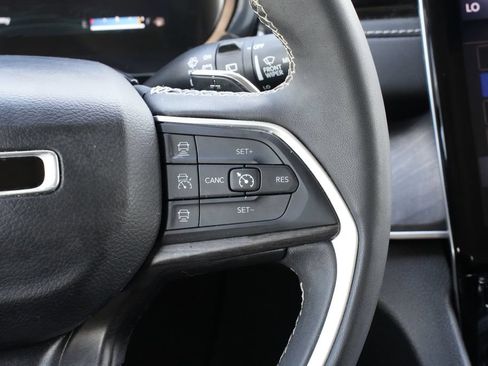 Used 2024 Jeep Grand Cherokee Limited 4xe AWD/4WD image 8
