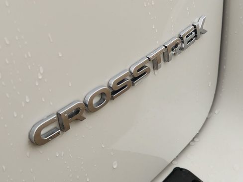 Used 2021 Subaru Crosstrek 2.5i Limited w/ Moonroof Package 2 AWD/4WD image 12