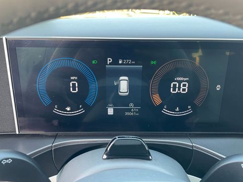 Used 2025 Hyundai Santa Fe SEL image 40