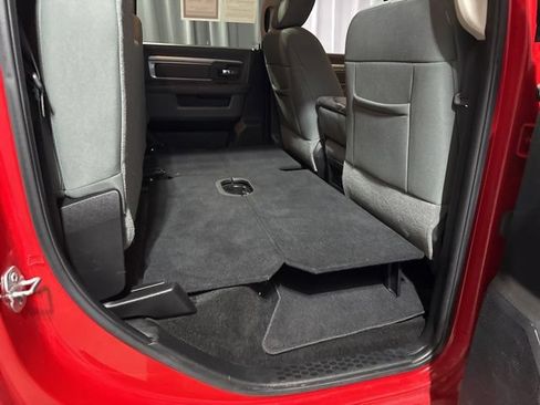 Used 2015 RAM 1500 Big Horn AWD/4WD image 34