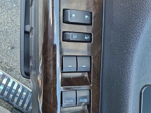 Used 2016 Ford F250 Platinum AWD/4WD image 24