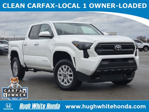 Used 2024 Toyota Tacoma SR5 image 1