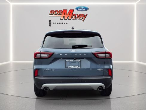 Used 2023 Ford Escape Active w/ Tech Pack #1 AWD/4WD image 7