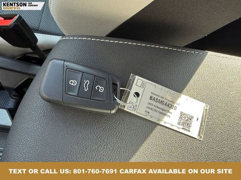 Used 2025 Volkswagen Taos S image 40