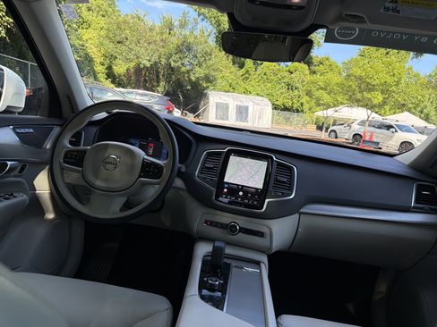 Certified 2023 Volvo XC90 B5 Core w/ Protection Package Premier AWD/4WD image 30