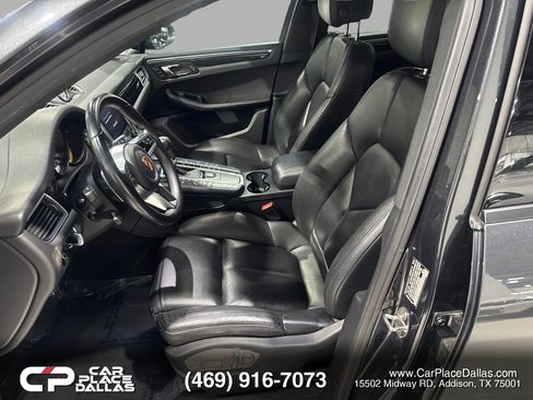 Used 2018 Porsche Macan Sport Edition image 20