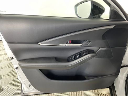 New 2025 MAZDA CX-30 AWD 2.5 S w/ Select Sport Pkg image 16