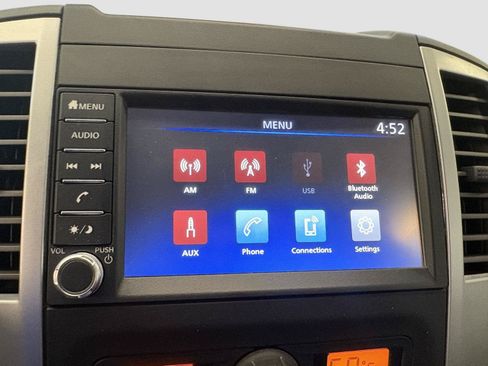 Used 2020 Nissan Frontier SV w/ Midnight Edition Floor Mats AWD/4WD image 28