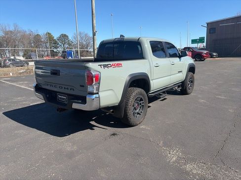 Used 2022 Toyota Tacoma TRD Off-Road image 7