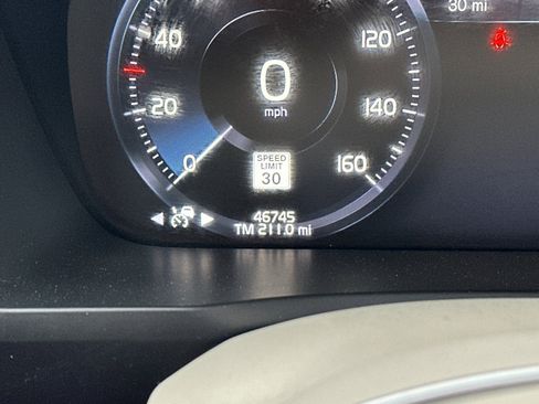 Certified 2022 Volvo XC90 T8 Inscription w/ Advanced Package image 29