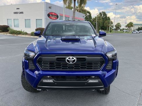 Certified 2024 Toyota Tacoma TRD Sport w/ TRD Sport Upgrade Package AWD/4WD image 8