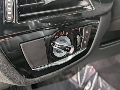 Used 2021 BMW 540i xDrive w/ Premium Package image 16