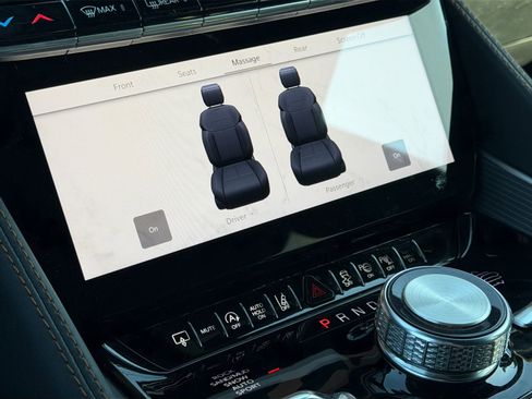 Used 2025 Jeep Grand Wagoneer L Series III w/ Quick Order Packagew 28T image 25