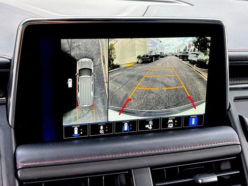 Used 2022 Chevrolet Tahoe RST w/ Sport Performance Package image 25