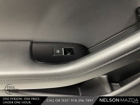 New 2026 MAZDA MAZDA3 2.5 S Hatchback w/ Premium Pkg image 38