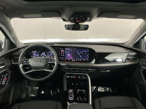 Certified 2025 Audi Q5 Premium Plus w/ Premium Plus AWD/4WD image 14