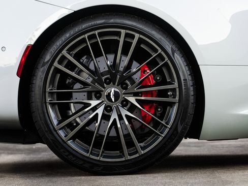 Used 2023 Aston Martin DBS Volante image 36