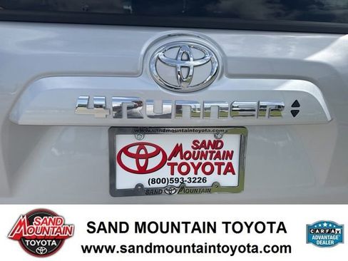 Used 2024 Toyota 4Runner SR5 RWD image 9