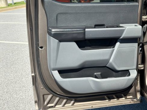 Used 2023 Ford F150 XLT AWD/4WD image 21