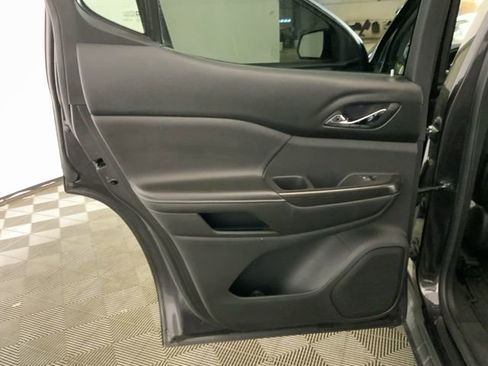 Used 2018 GMC Acadia SLT AWD/4WD image 35