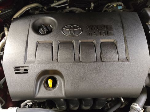 Used 2018 Toyota C-HR XLE image 30