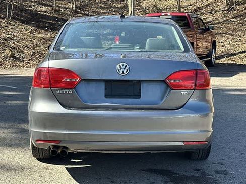Used 2014 Volkswagen Jetta TDI image 4