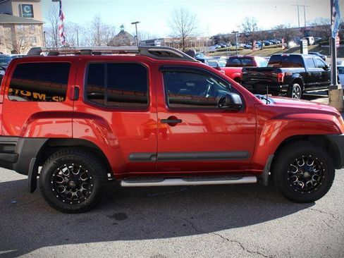 Used 2015 Nissan Xterra S w/ Value Package image 6