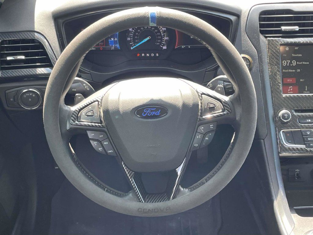 Used 2018 Ford Fusion SE w/ Equipment Group 201A FWD image 17